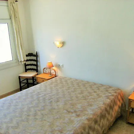 Apartment Rocamaura I B 6-1 *